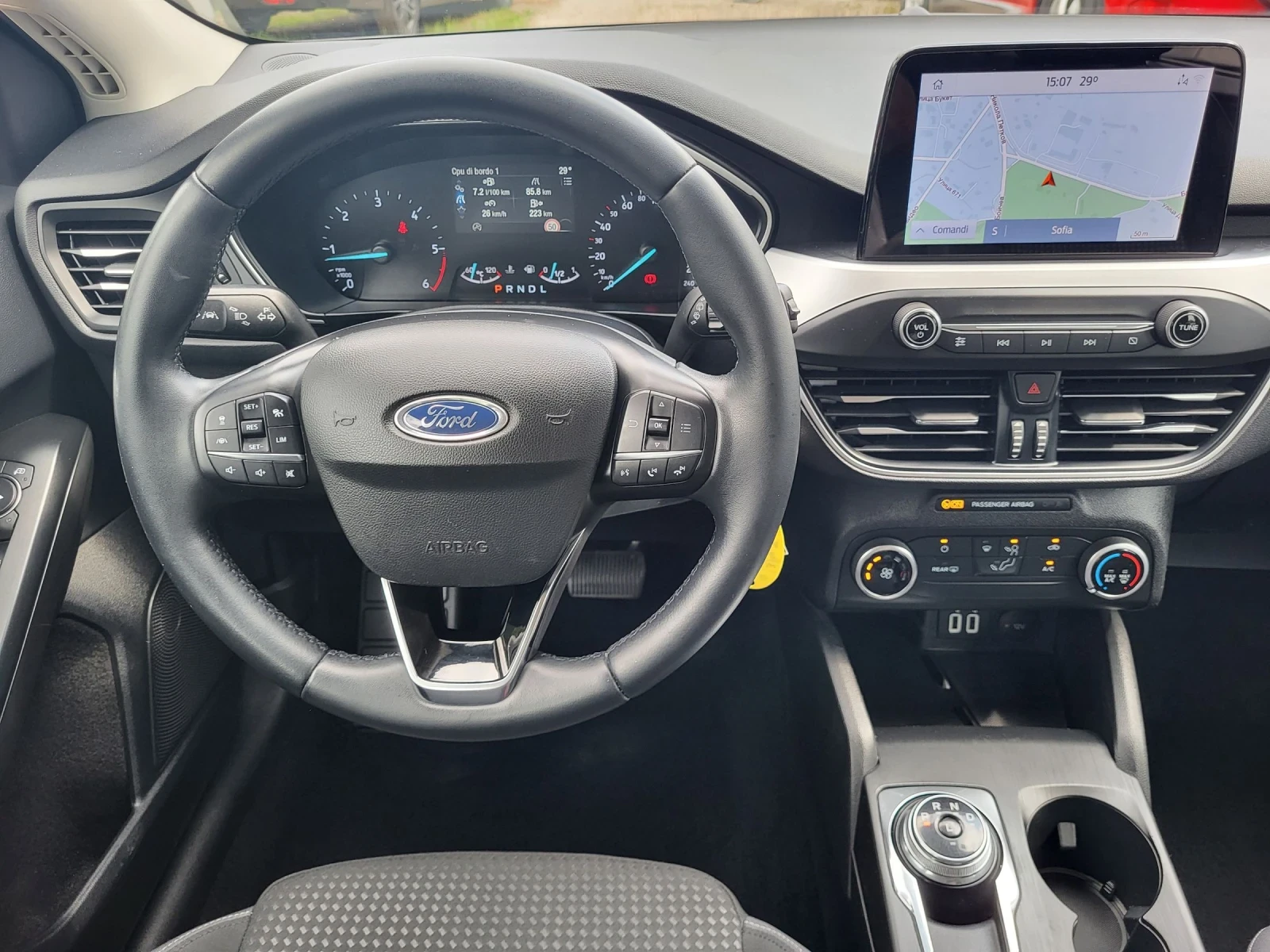Ford Focus 1.5 TDCI / NAVY/LED/КАМЕРА, снимка 12 - Автомобили и джипове - 55176487
