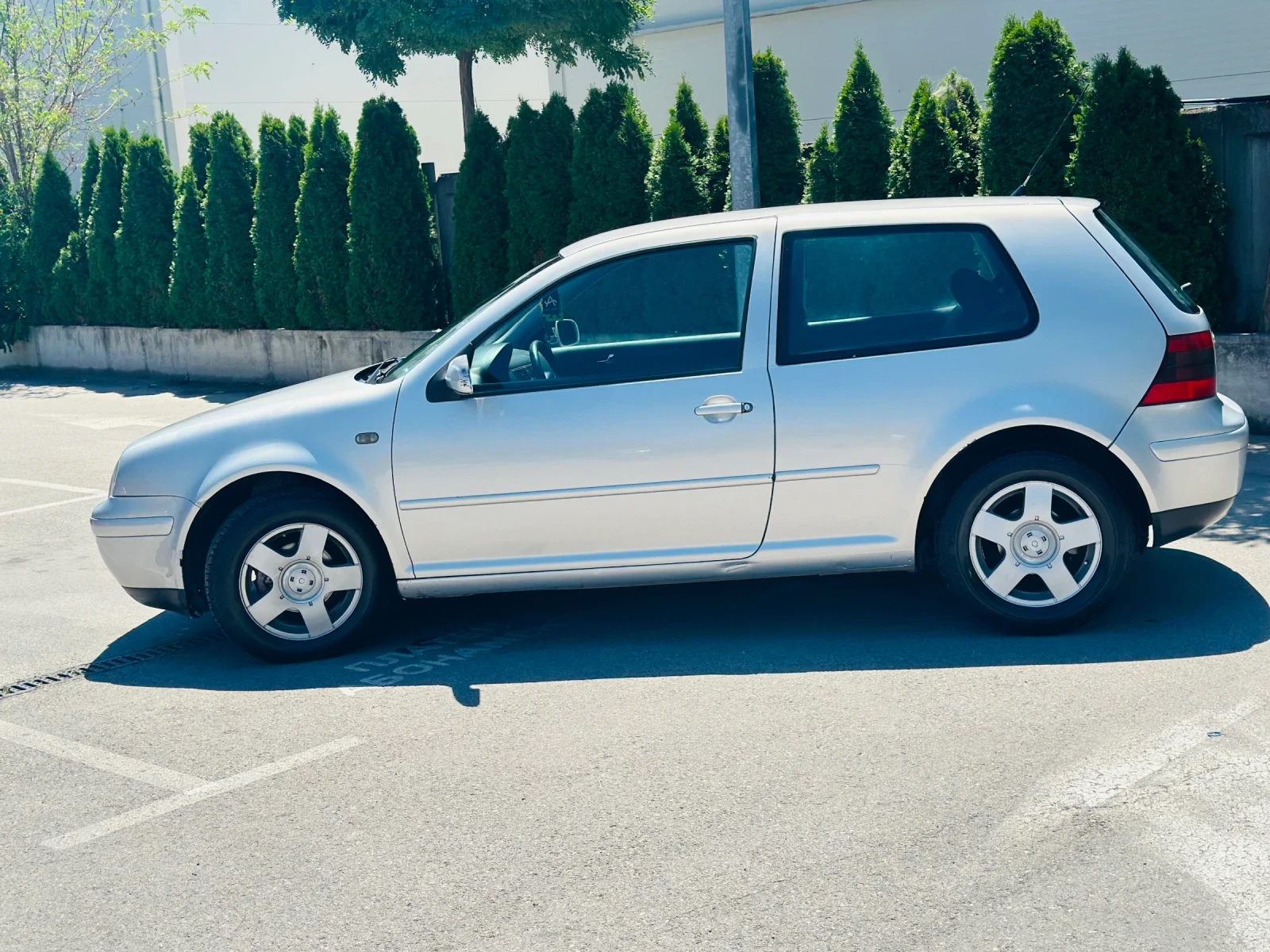 VW Golf, снимка 6 - Автомобили и джипове - 55298117