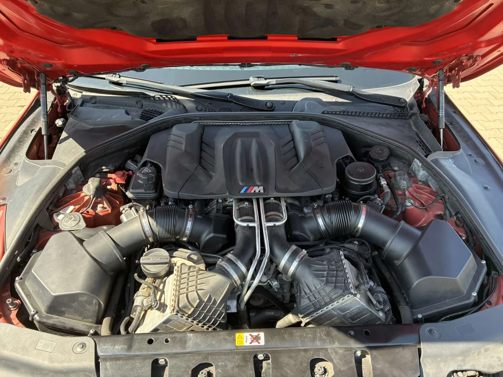 BMW M6, снимка 14 - Автомобили и джипове - 55391345