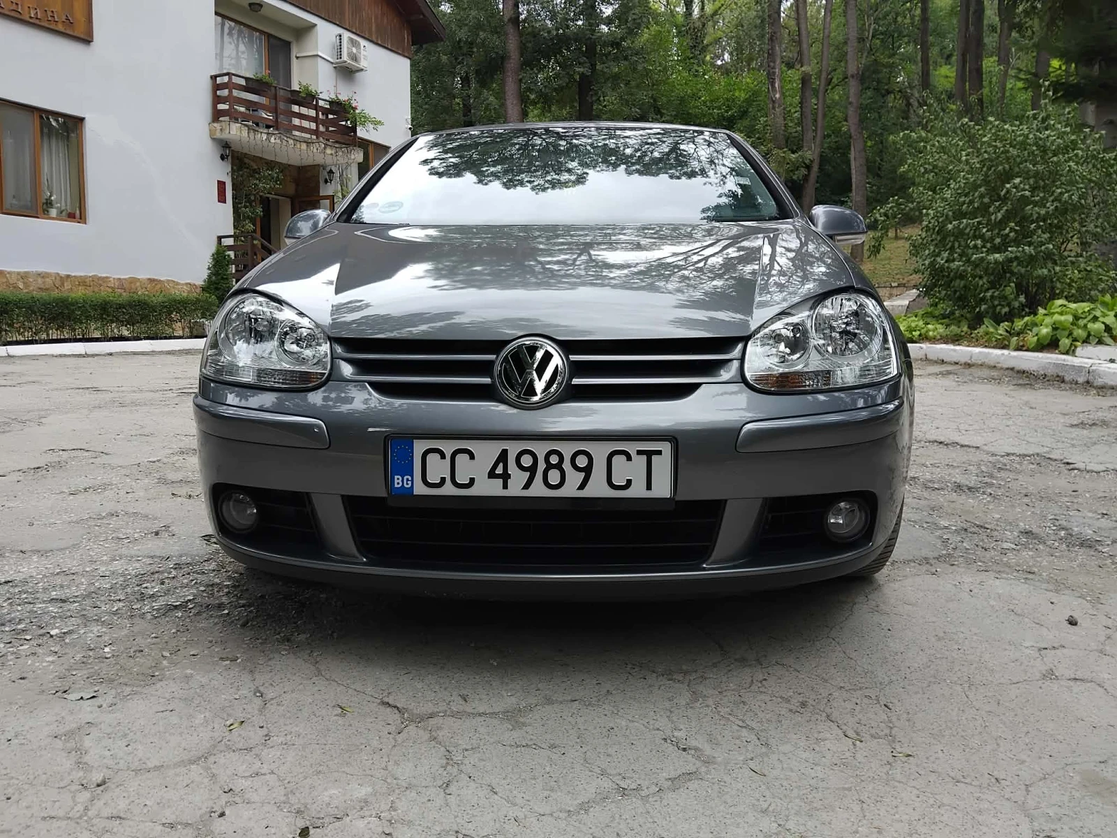 VW Golf