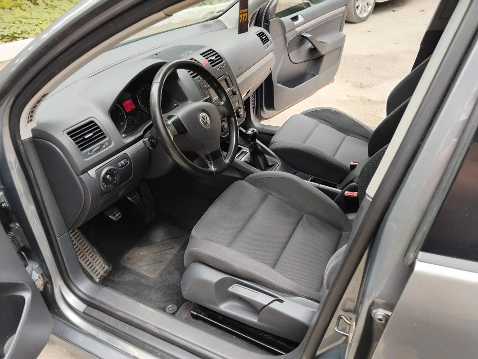 VW Golf, снимка 8 - Автомобили и джипове - 56350480