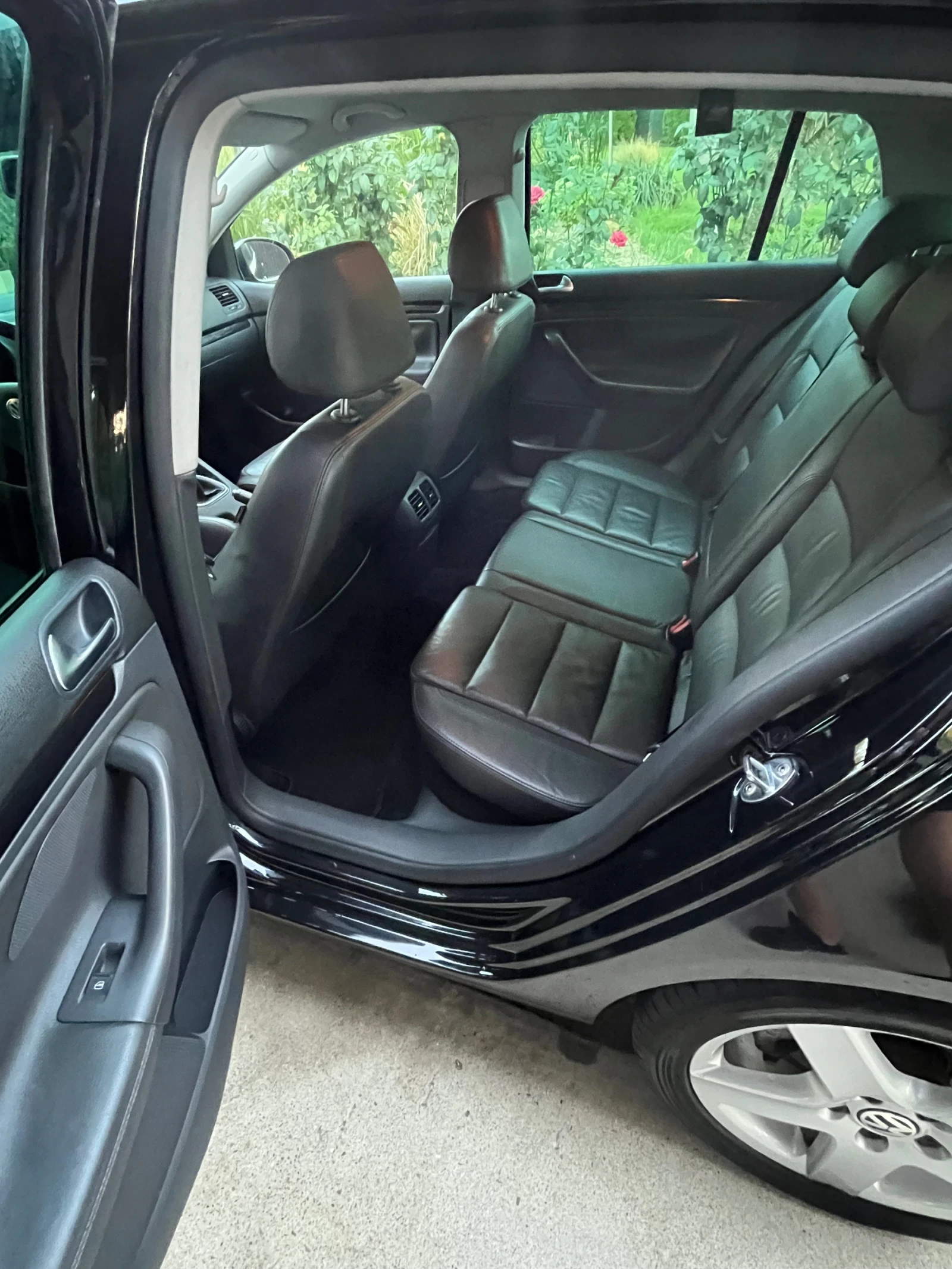 VW Golf, снимка 8 - Автомобили и джипове - 55839174