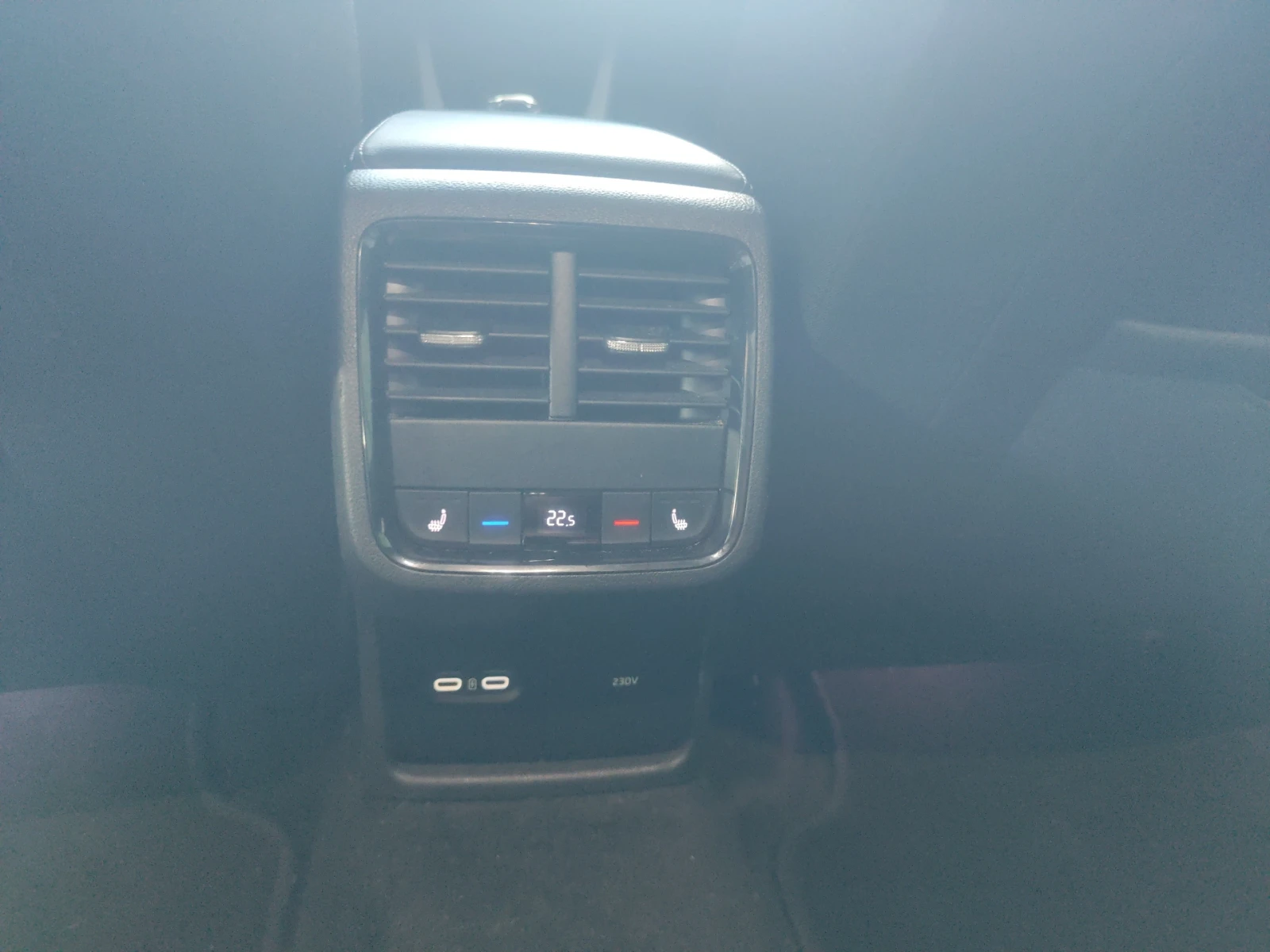 Skoda Octavia Sport Line 2.0 TDI/ 150 �.�. | Mobile.bg � ����������� 12
