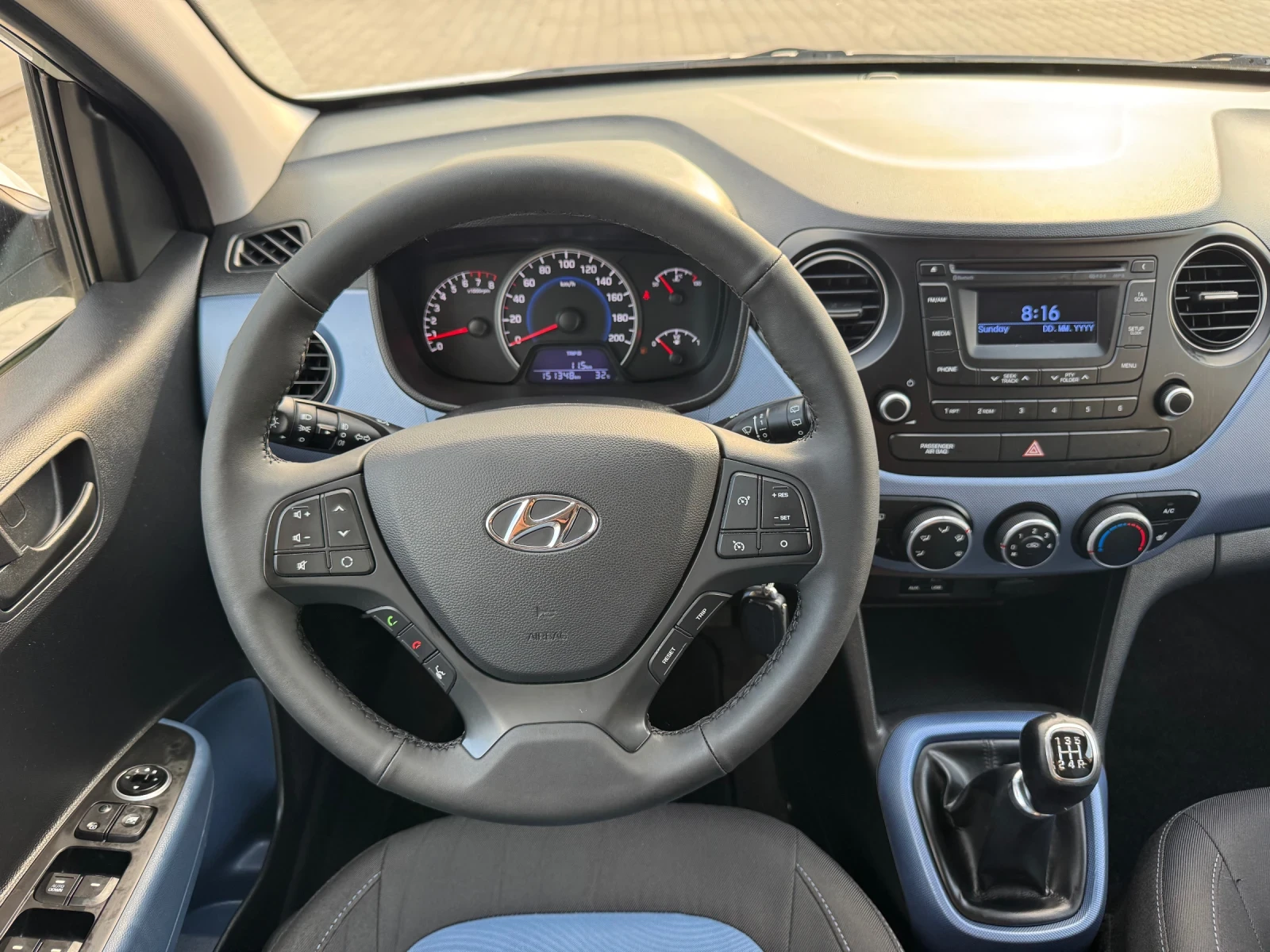Hyundai I10 1.2i YES TOP, снимка 11 - Автомобили и джипове - 55944698