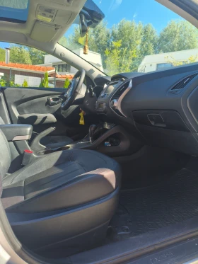 Hyundai IX35 2.0 CRDI Vertex AWD, снимка 8