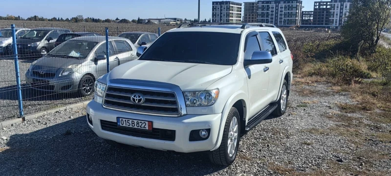 Toyota Sequoia PLATINUM V8 (381hp), снимка 3 - Автомобили и джипове - 48419455