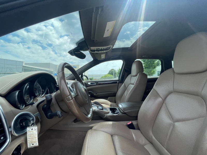 Porsche Cayenne Hybrid , снимка 4 - Автомобили и джипове - 52805094