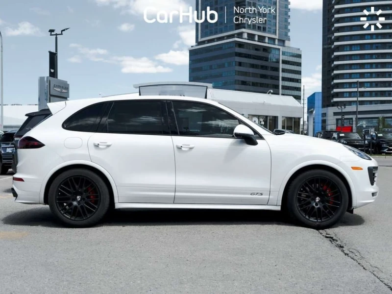Porsche Cayenne * GTS * CARFAX * БЕЗ ПЪРВОНАЧАЛНА ВНОСКА, снимка 3 - Автомобили и джипове - 53226120