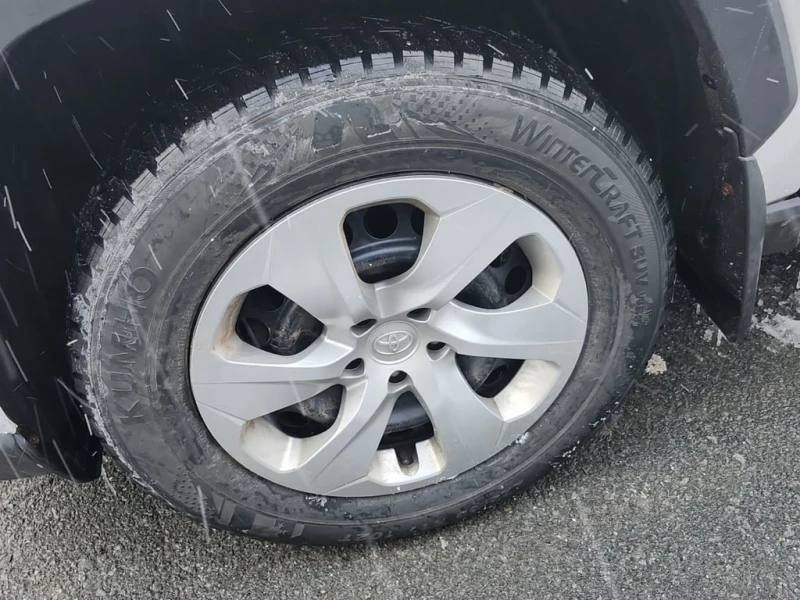 Toyota Rav4 * LE * AWD * БЕЗ ПЪРВОНАЧАЛНА ВНОСКА, снимка 6 - Автомобили и джипове - 53246948