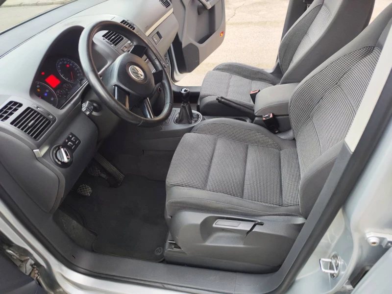 VW Tayron, снимка 13 - Автомобили и джипове - 53440423