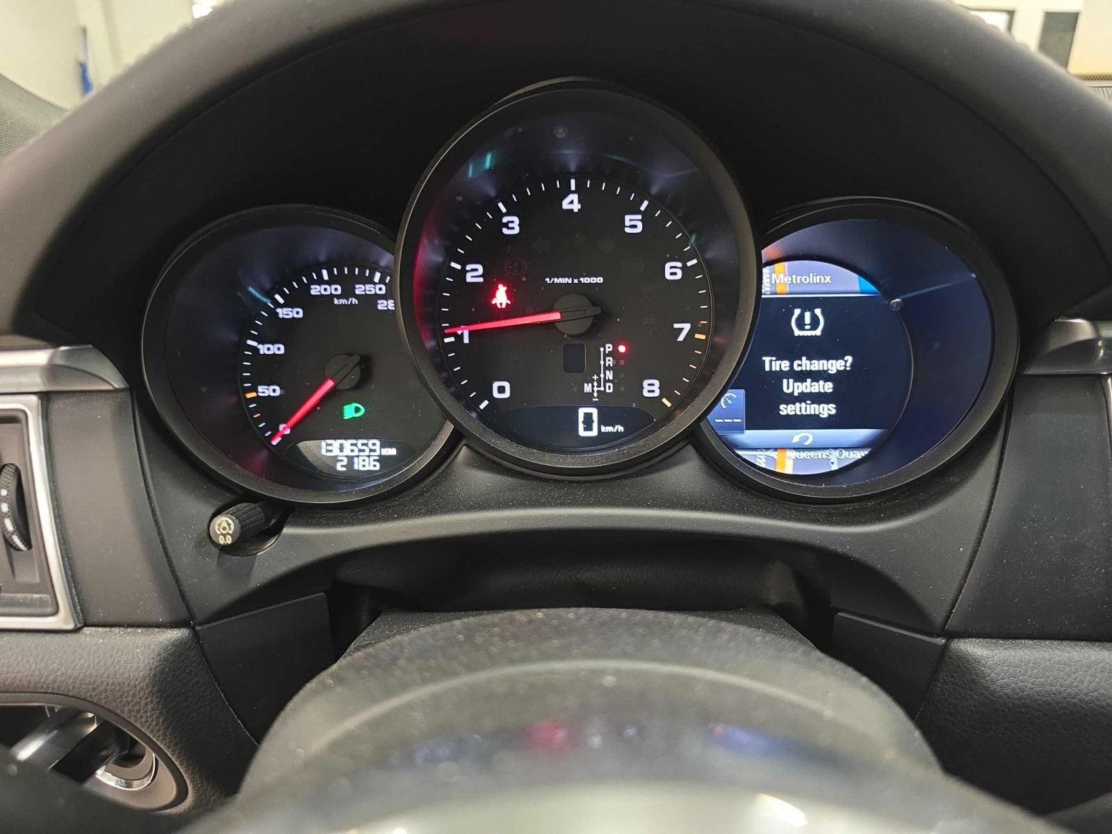 Porsche Macan 2.0L TURBO PDK AWD  - изображение 8