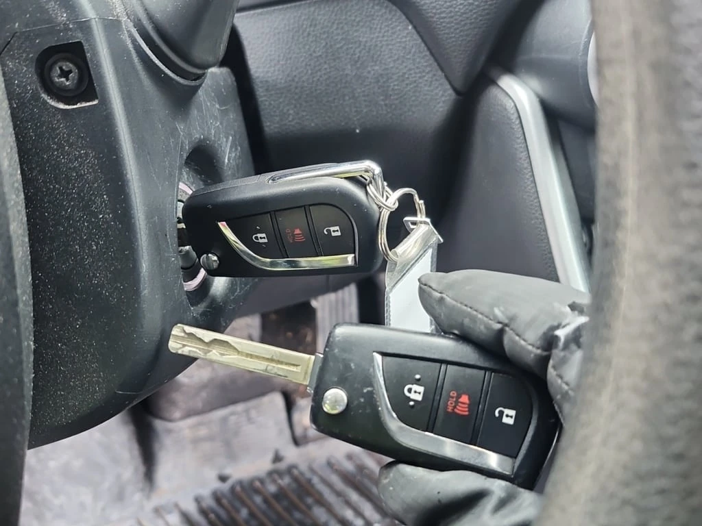 Toyota Rav4 * LE * AWD * БЕЗ ПЪРВОНАЧАЛНА ВНОСКА - изображение 8