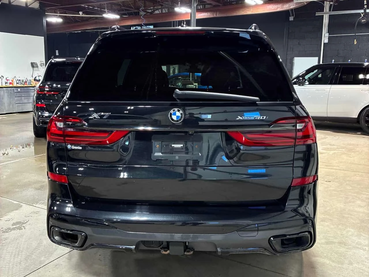 BMW X7 xDrive40i/360/ПАНОРАМА/ОБДУХВАНЕ/ H/K - изображение 5