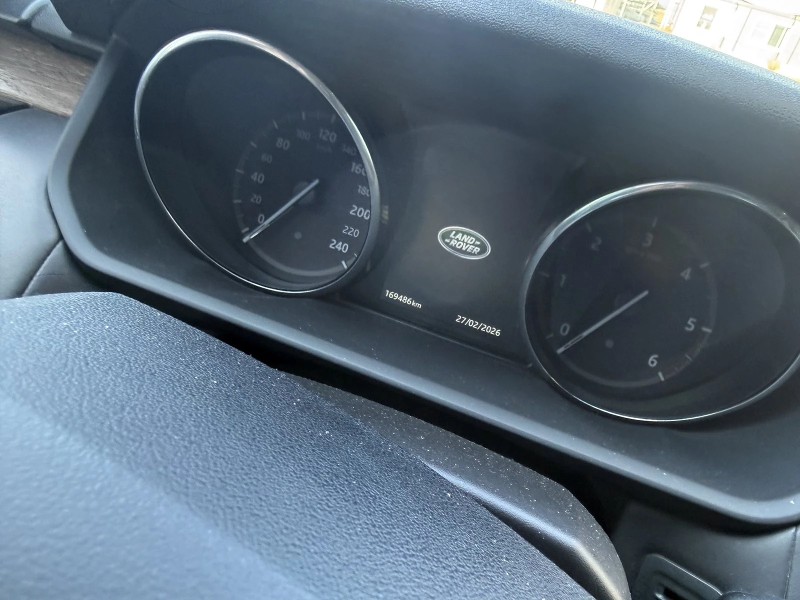 Land Rover Discovery 5, снимка 4 - Автомобили и джипове - 53741797