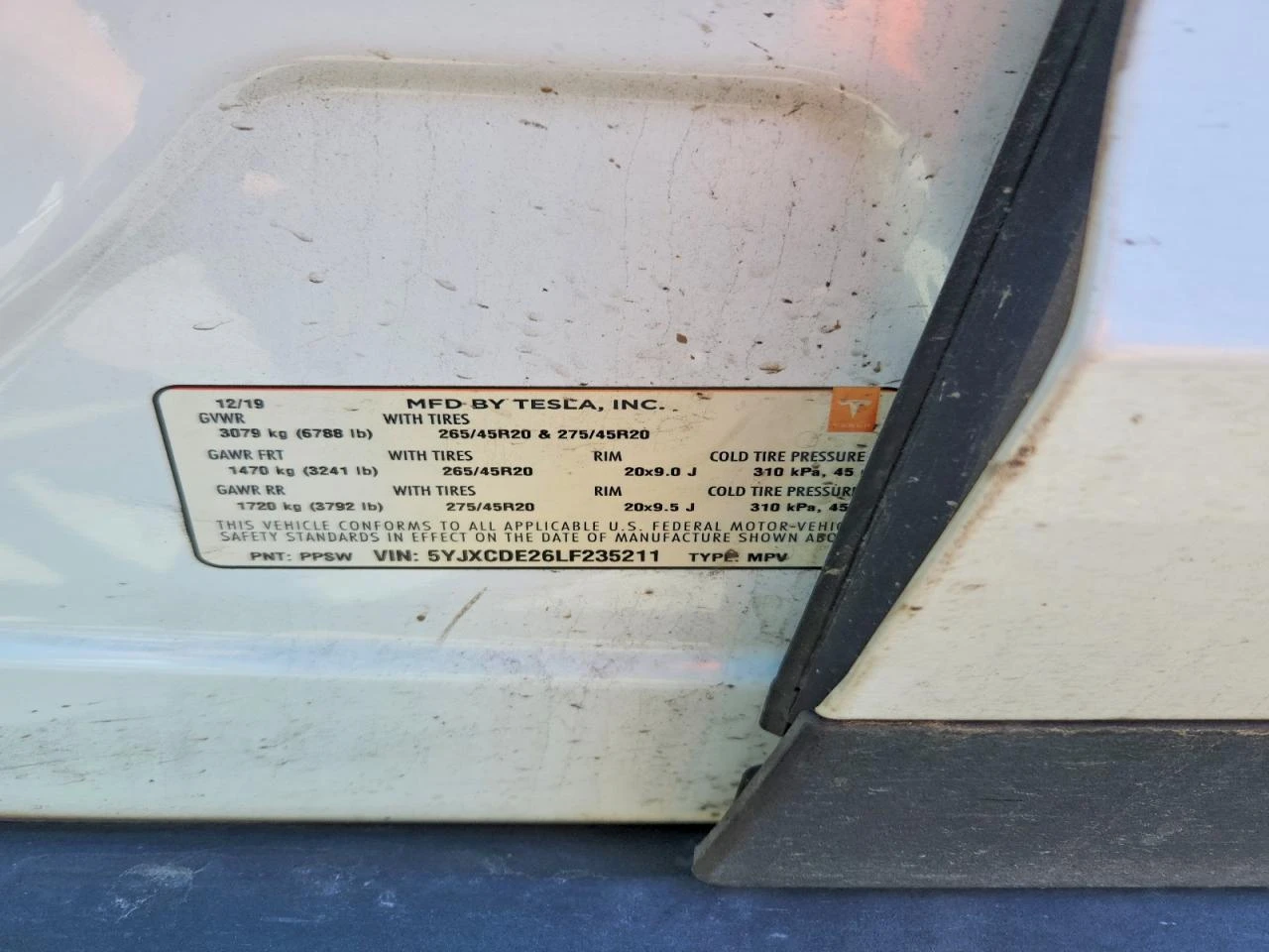 Tesla Model X, снимка 14 - Автомобили и джипове - 54624575