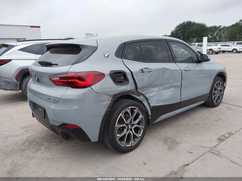 BMW X2 xDrive28i, снимка 13 - Автомобили и джипове - 54748788