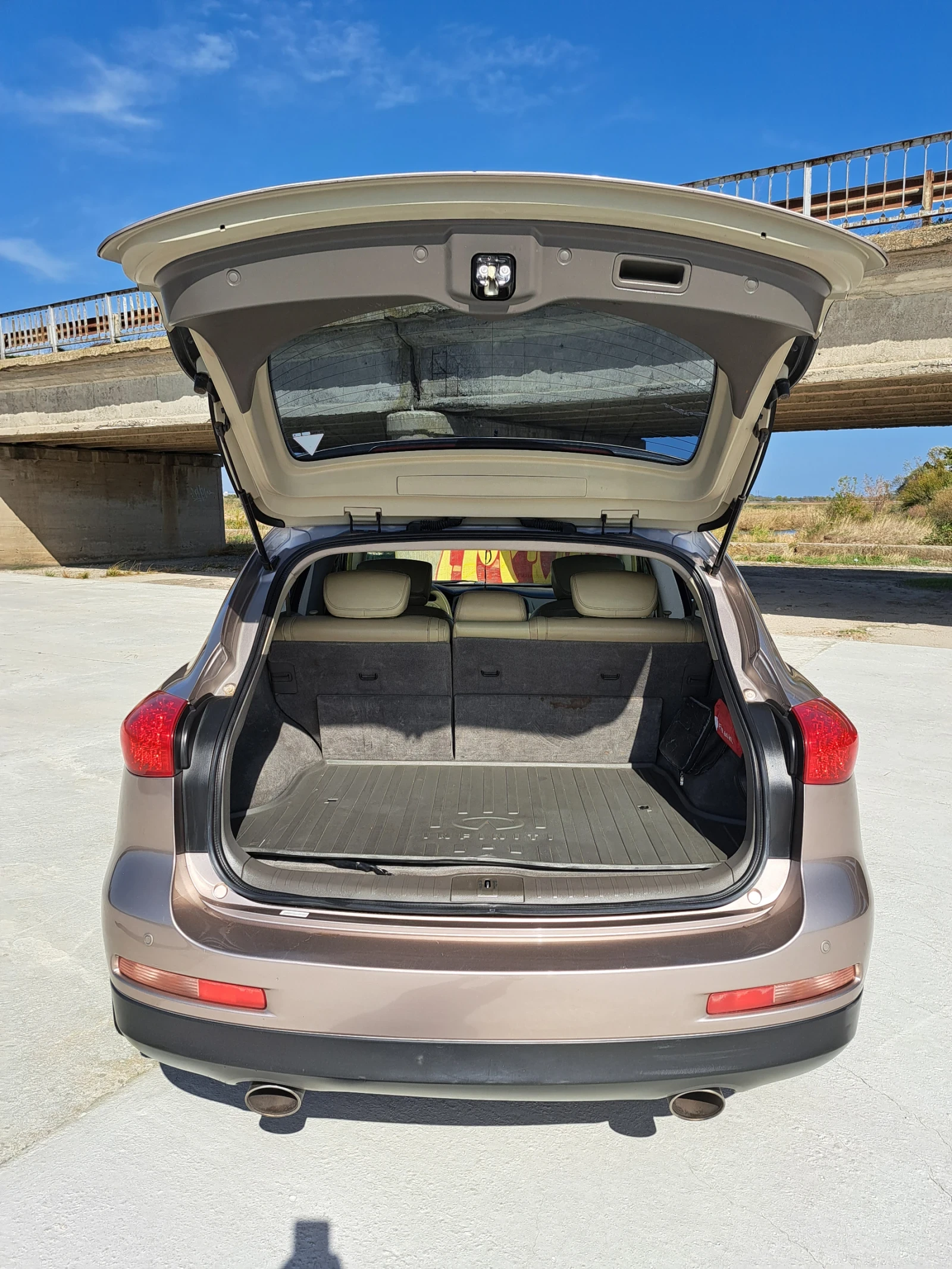 Infiniti Ex35 3.5 | Mobile.bg � ����������� 4