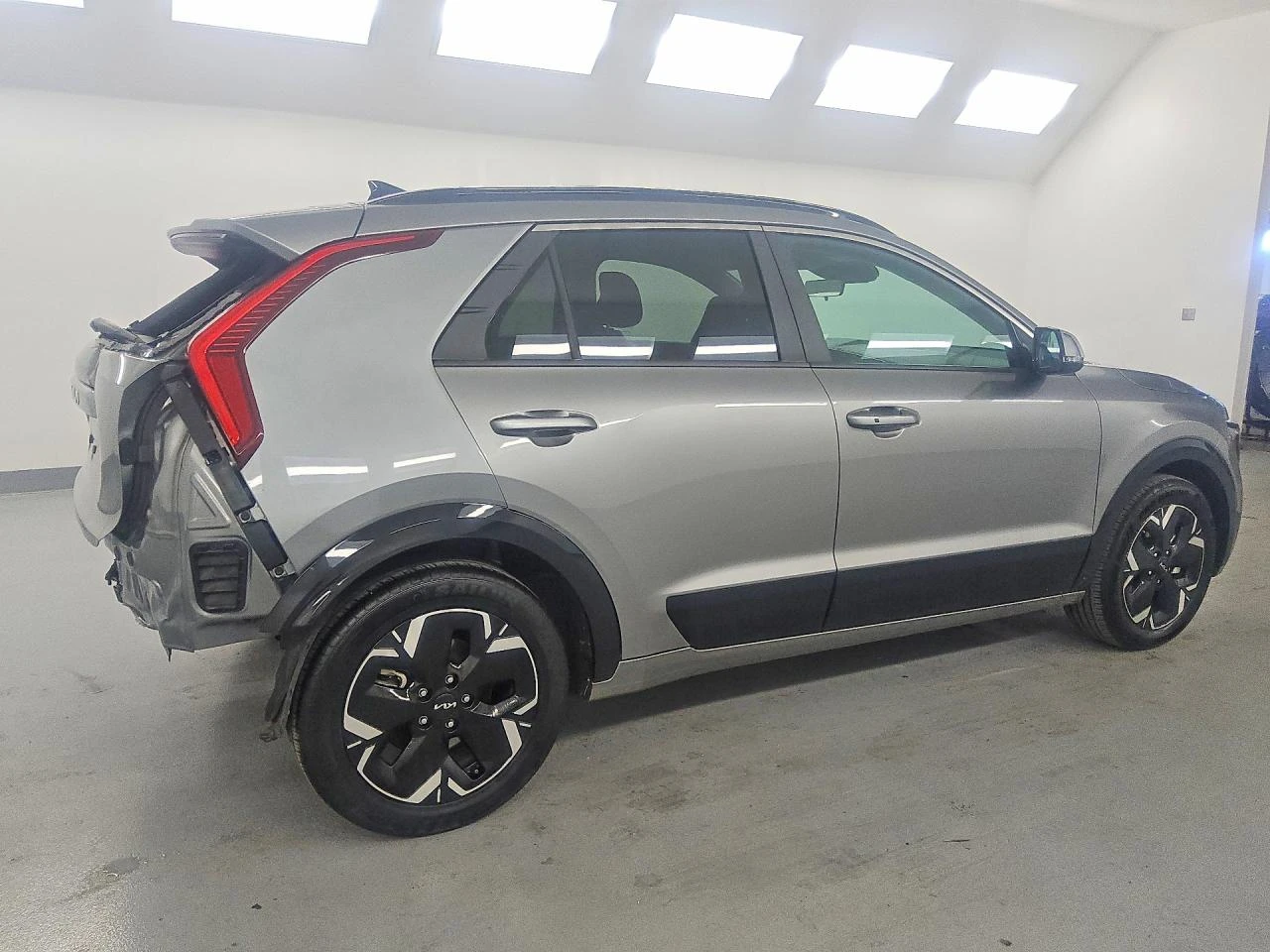 Kia Niro 0.0l Ev Wind, снимка 3 - Автомобили и джипове - 54903040
