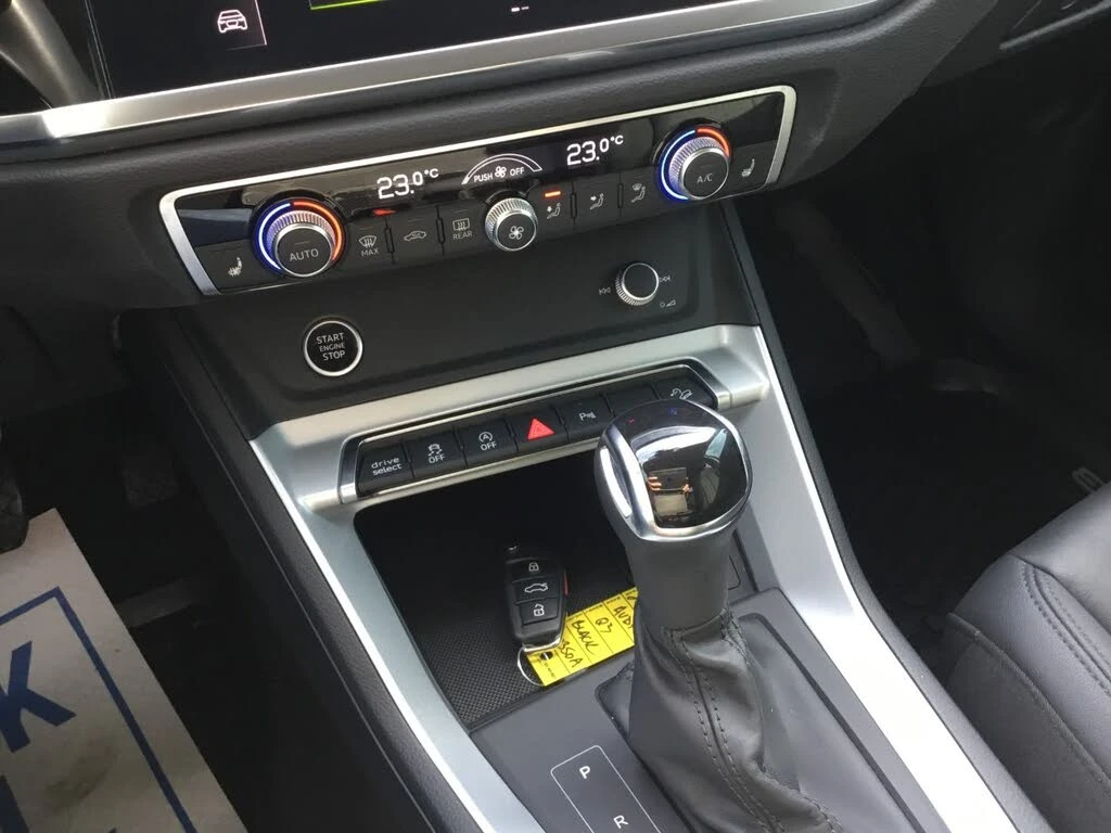 Audi Q3 45 TFSI, QUATTRO, S-LINE, снимка 10 - Автомобили и джипове - 55787269