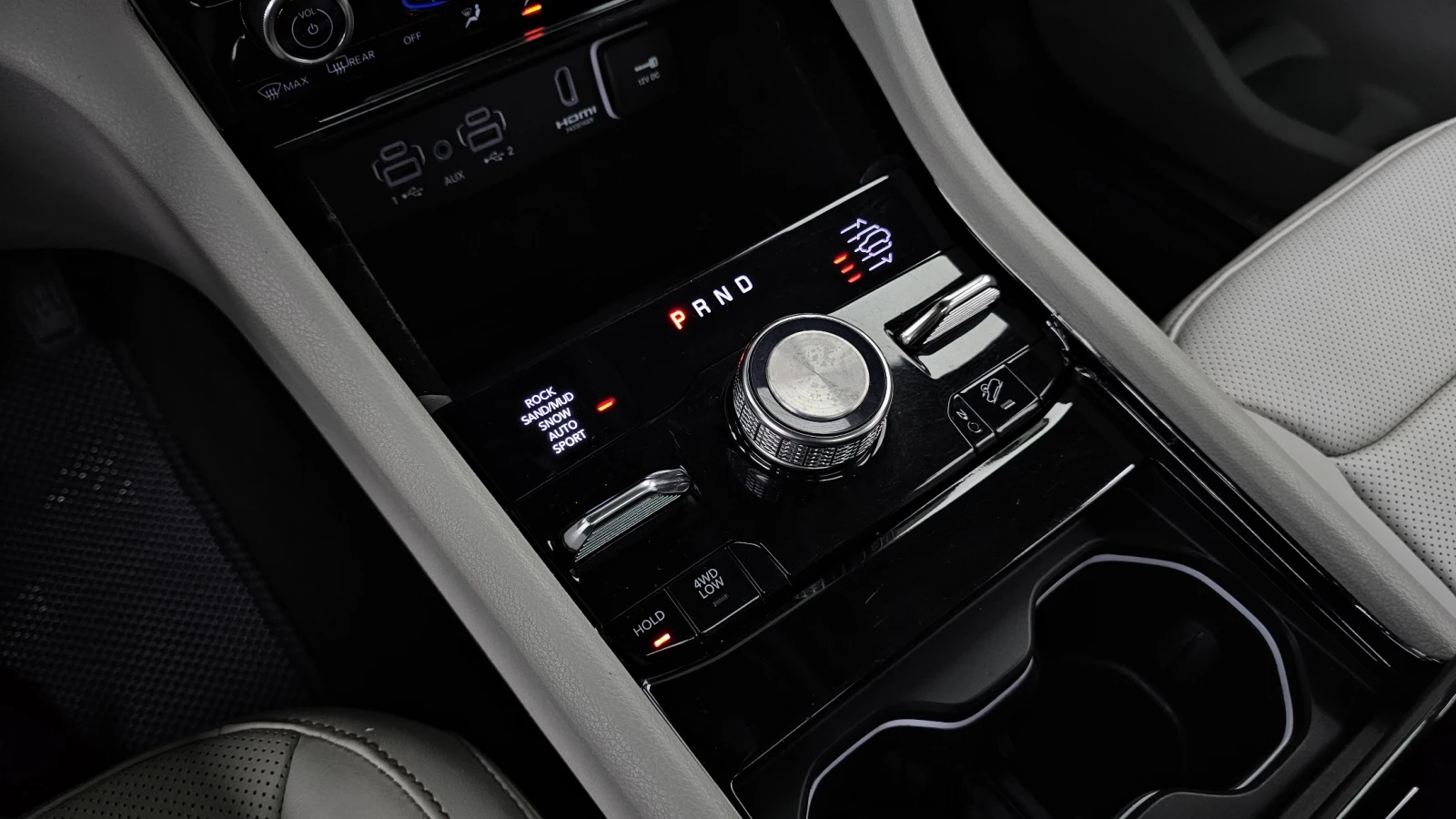 Jeep Grand cherokee OVERLAND L ' DISTRONIC ' ����� ' ����� | Mobile.bg � ����������� 9
