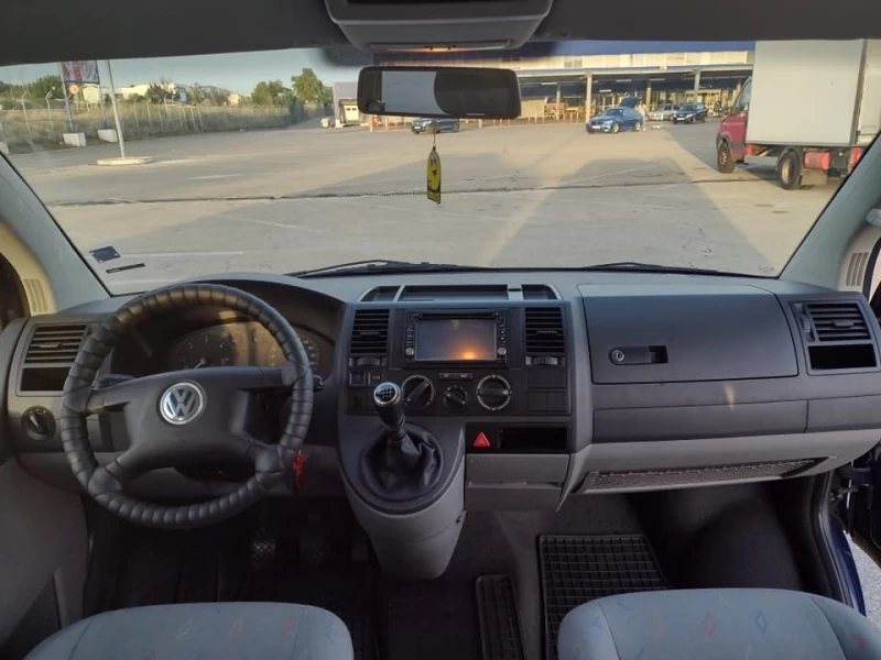 VW T5, снимка 7 - Бусове и автобуси - 52486690