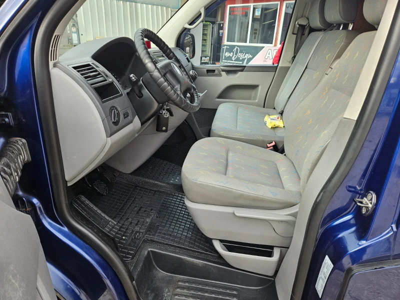 VW T5, снимка 13 - Бусове и автобуси - 52486690