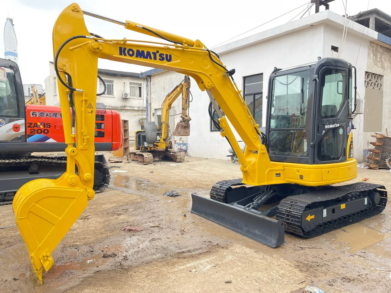 Багер Komatsu 55MR - изображение 6