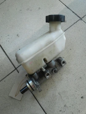 спирачна помпа Киа Карнивал 2.7Б