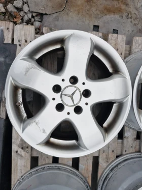 Джанти, снимка 1