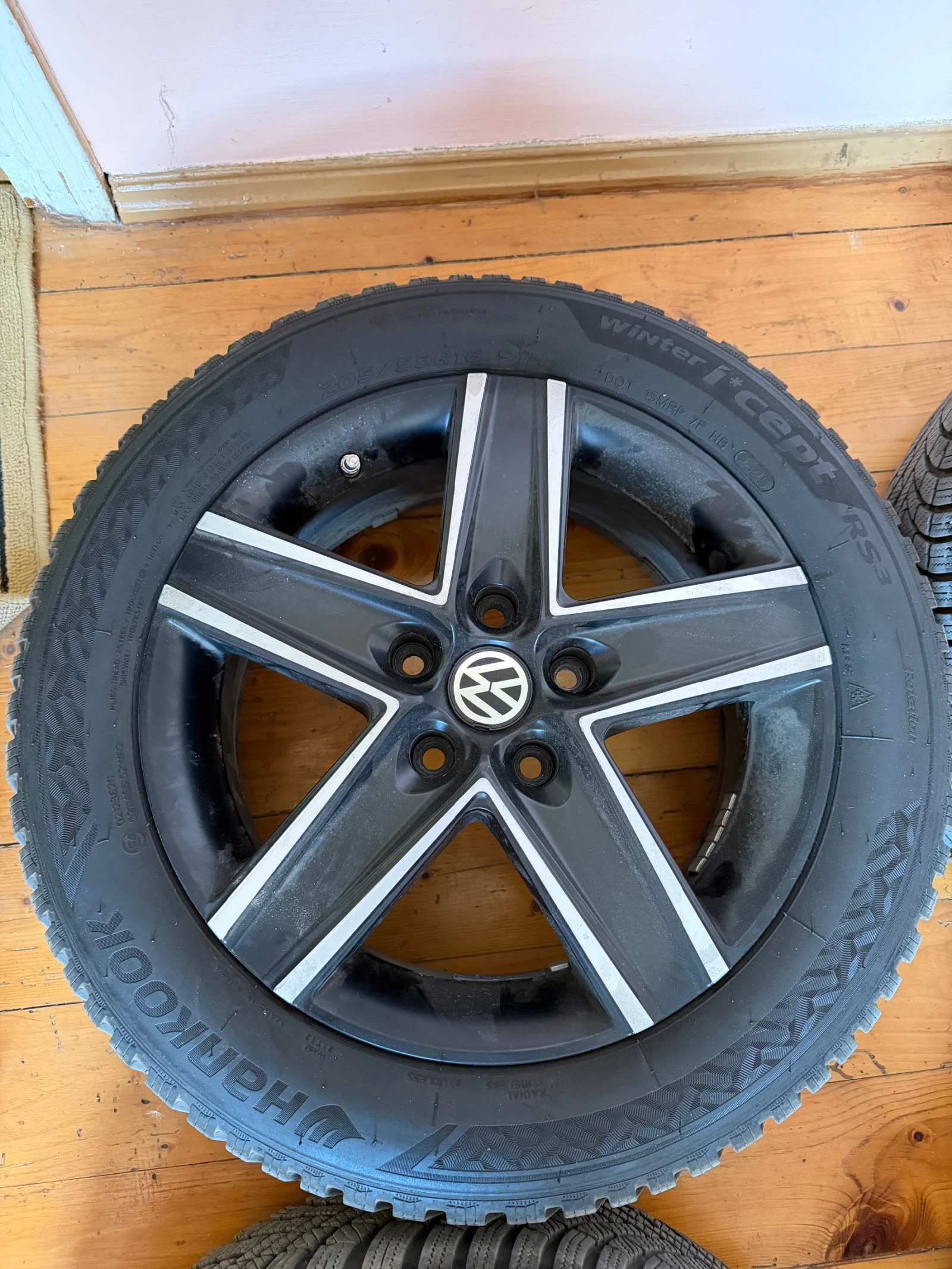 ���� � ������ 205/55R16 | Mobile.bg � ����������� 3