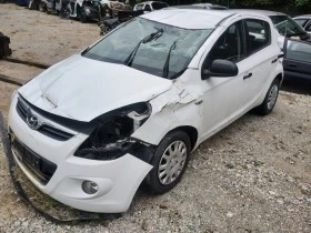 Hyundai I20, снимка 4