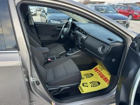 Toyota Auris 1.8HYBRID, снимка 15