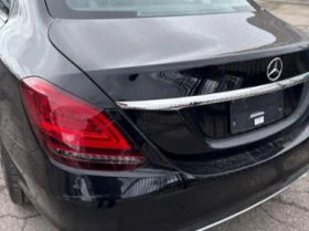 Mercedes-Benz C 300 CARFAX * * АВТО КРЕДИТ - 37500 лв. - 68612831 | Car24.bg