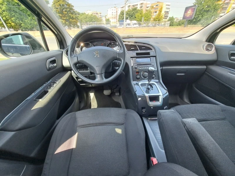 Peugeot 5008, снимка 8 - Автомобили и джипове - 41781438