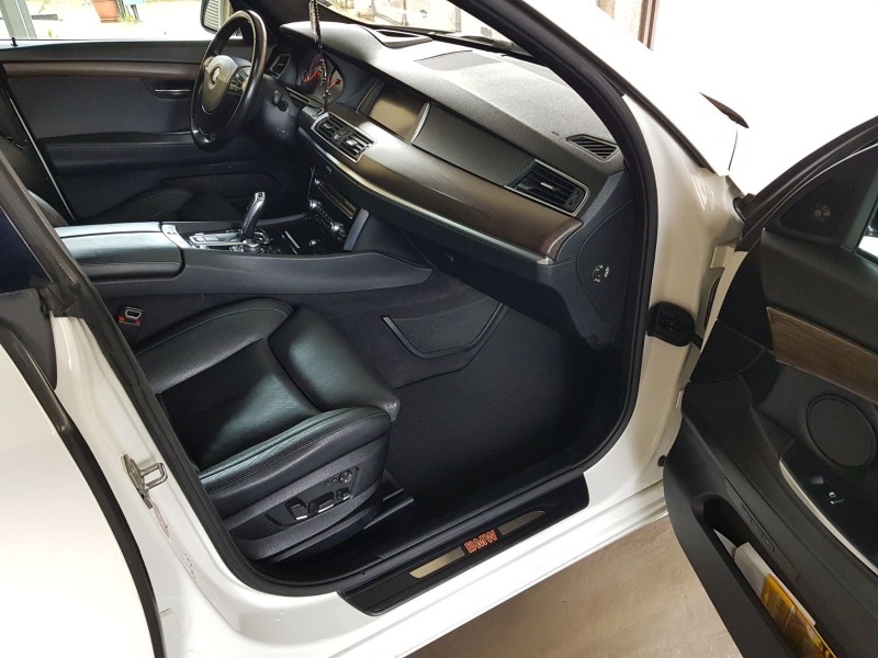 BMW 5 Gran Turismo 535 D, снимка 11 - Автомобили и джипове - 44314462