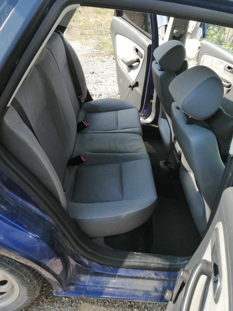 Seat Ibiza, снимка 17 - Автомобили и джипове - 46474563