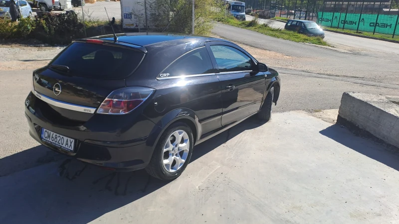 Opel Astra 1.9 120k GTC, снимка 4 - Автомобили и джипове - 47452130