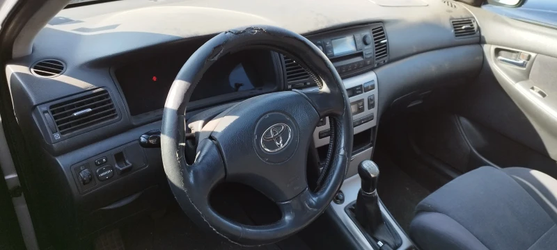 Toyota Corolla, снимка 4 - Автомобили и джипове - 48386603