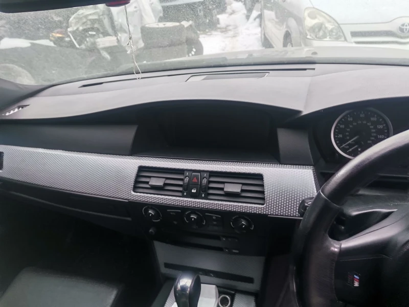 BMW 523 2.3i n52, снимка 11 - Автомобили и джипове - 49360256