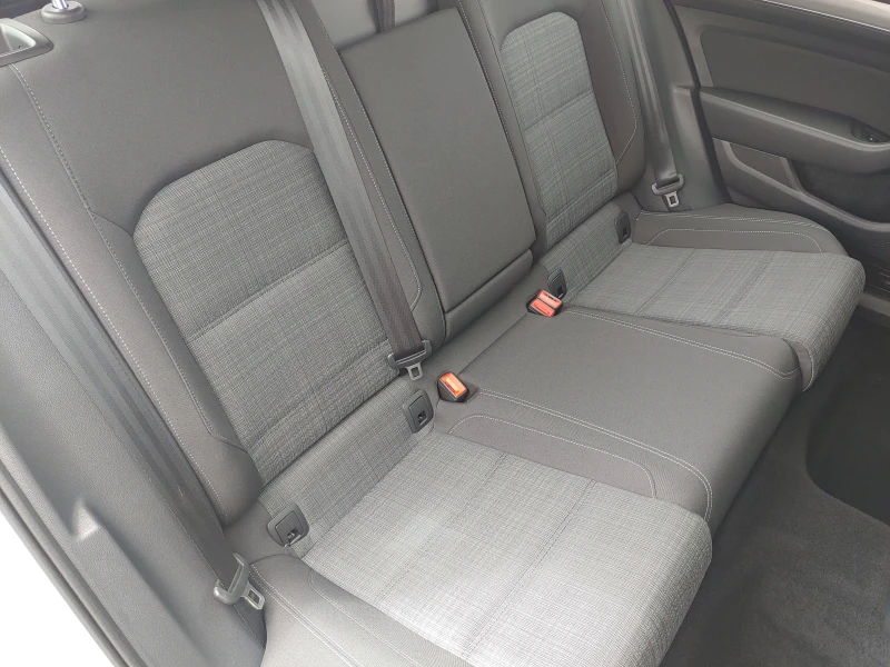 VW Passat 2.0TDI-Изключително запазен!, снимка 15 - Автомобили и джипове - 53523470