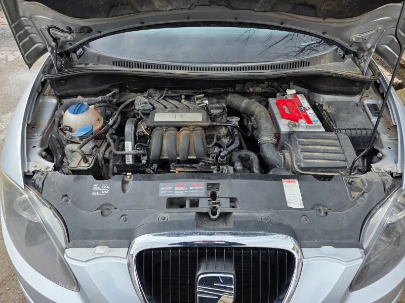 Seat Altea 1.6, снимка 9 - Автомобили и джипове - 53579973