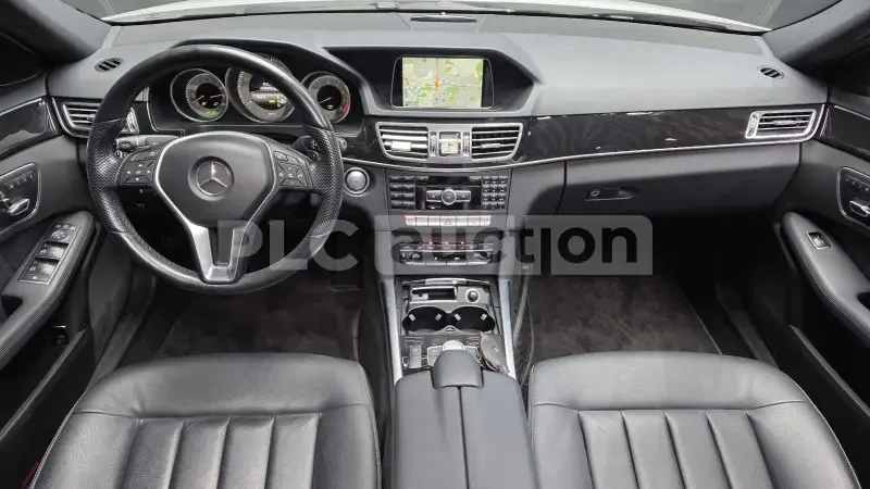 Mercedes-Benz E 350 4matic| ПОДГРЕВ| ПАМЕТ| КАМЕРА| ВКЛ. ТЕХНОТЕСТ, снимка 2 - Автомобили и джипове - 54468361