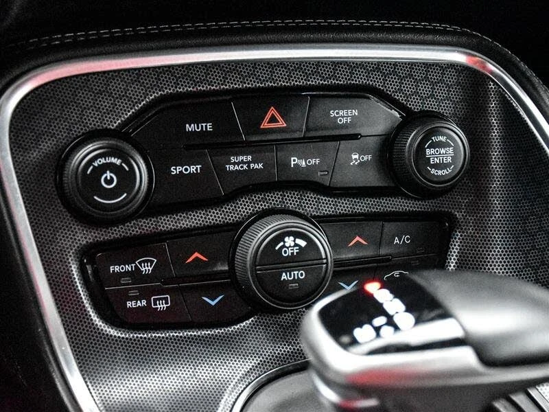 Dodge Challenger R/T* ПОДГРЕВ* КАМЕРА* ALPINE* , снимка 7 - Автомобили и джипове - 56659919