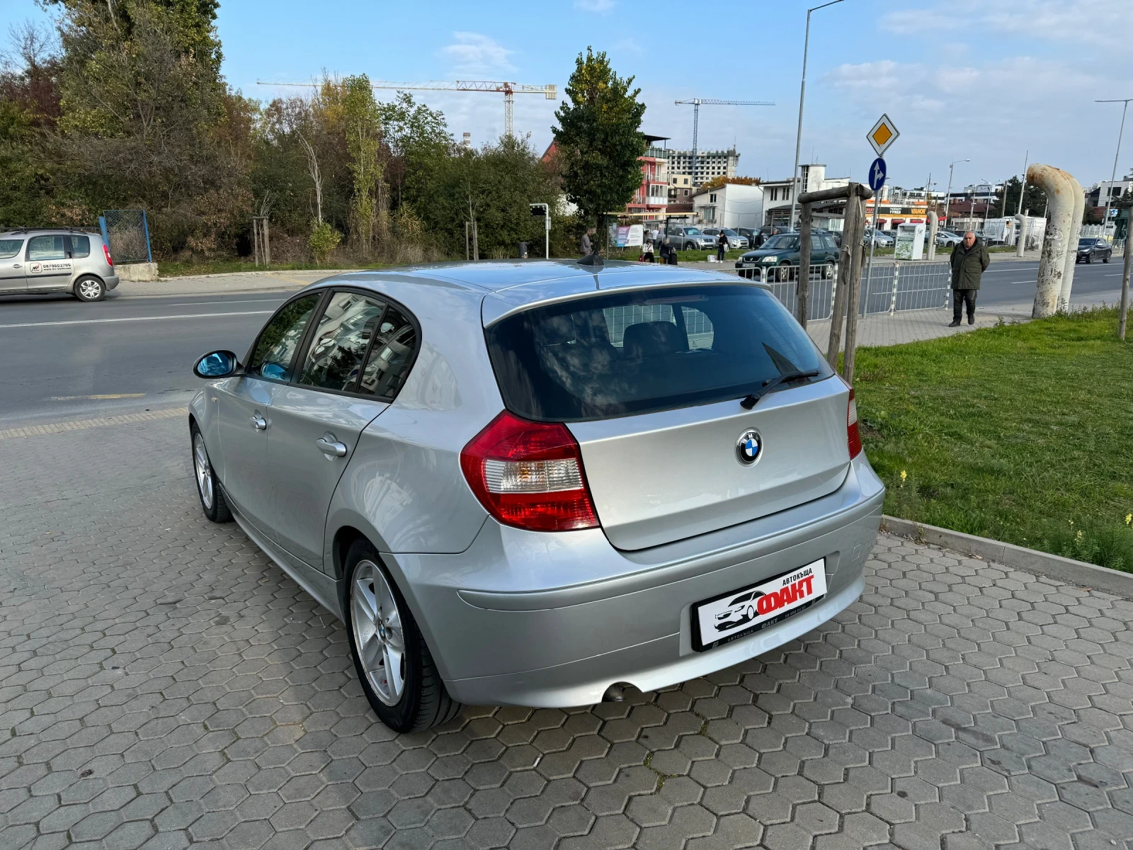 BMW 118 2.0D - изображение 5