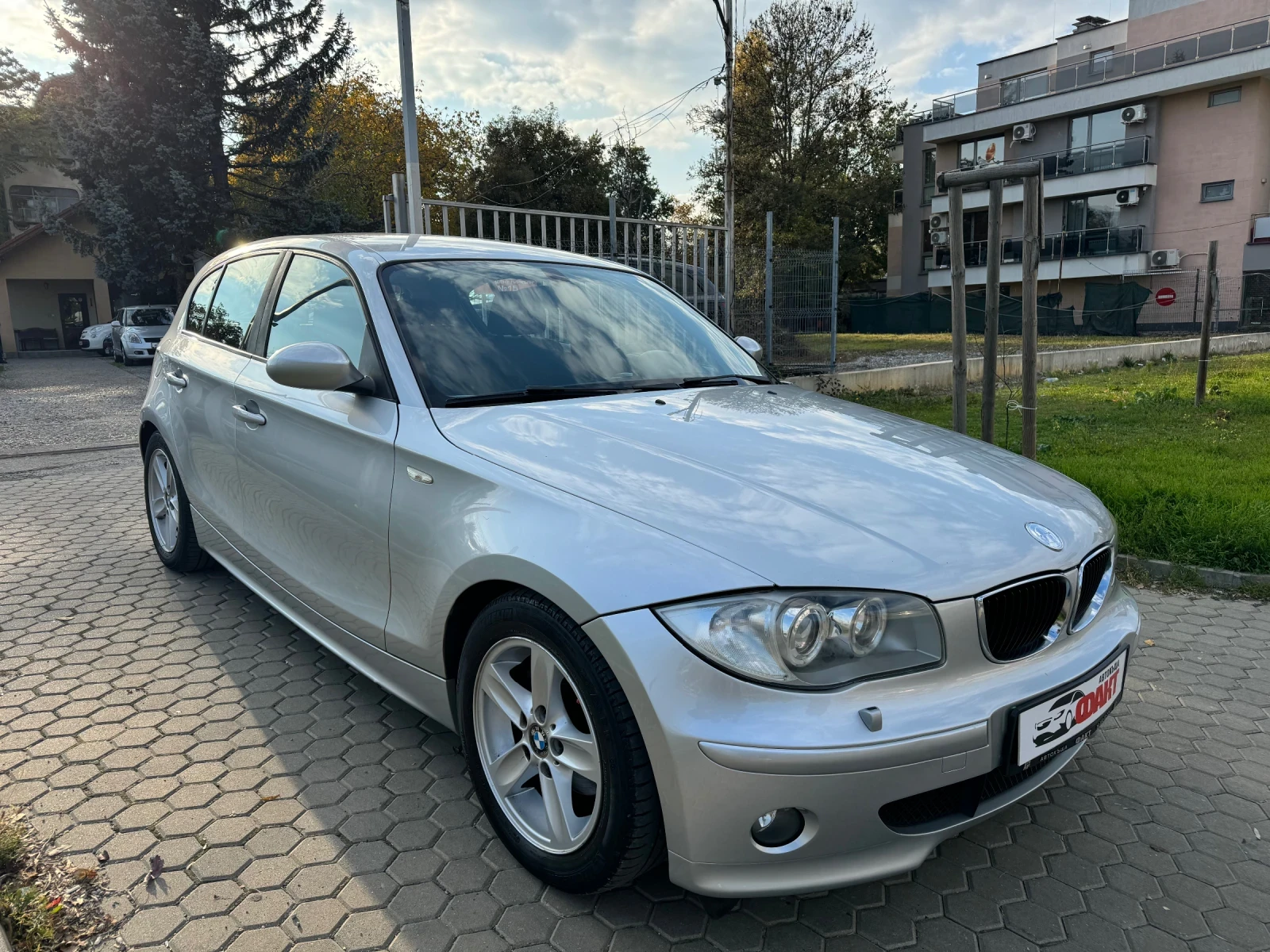 BMW 118 2.0D - изображение 3