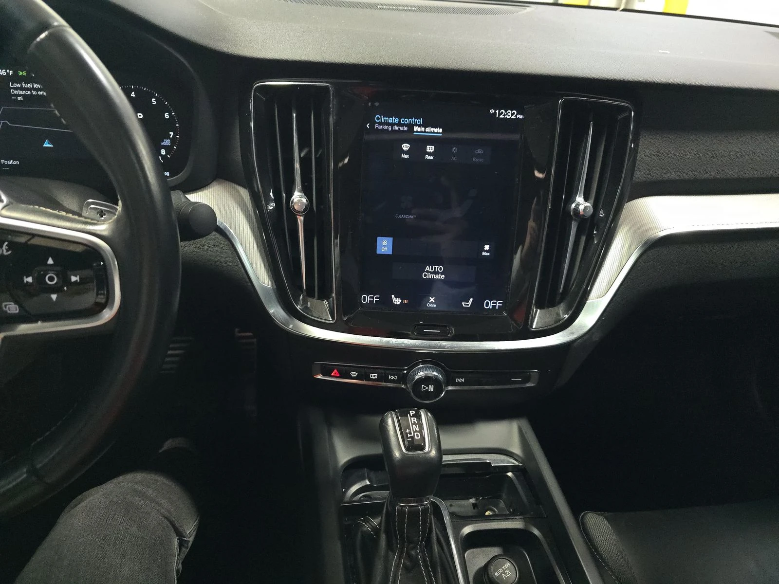 Volvo S60 T6 R-Design - изображение 8