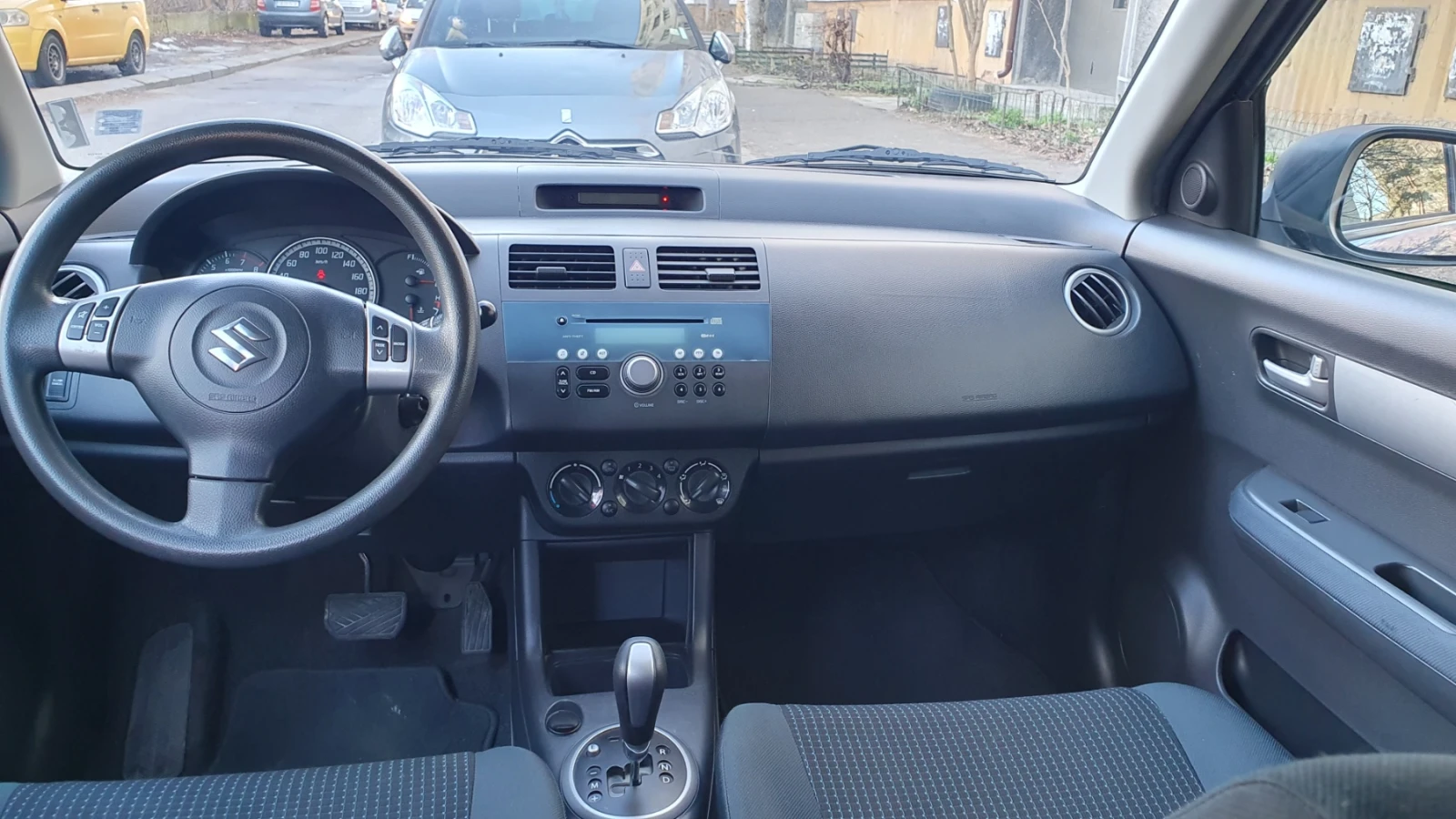 Suzuki Swift 1.3i ��������� 4��. | Mobile.bg � ����������� 16