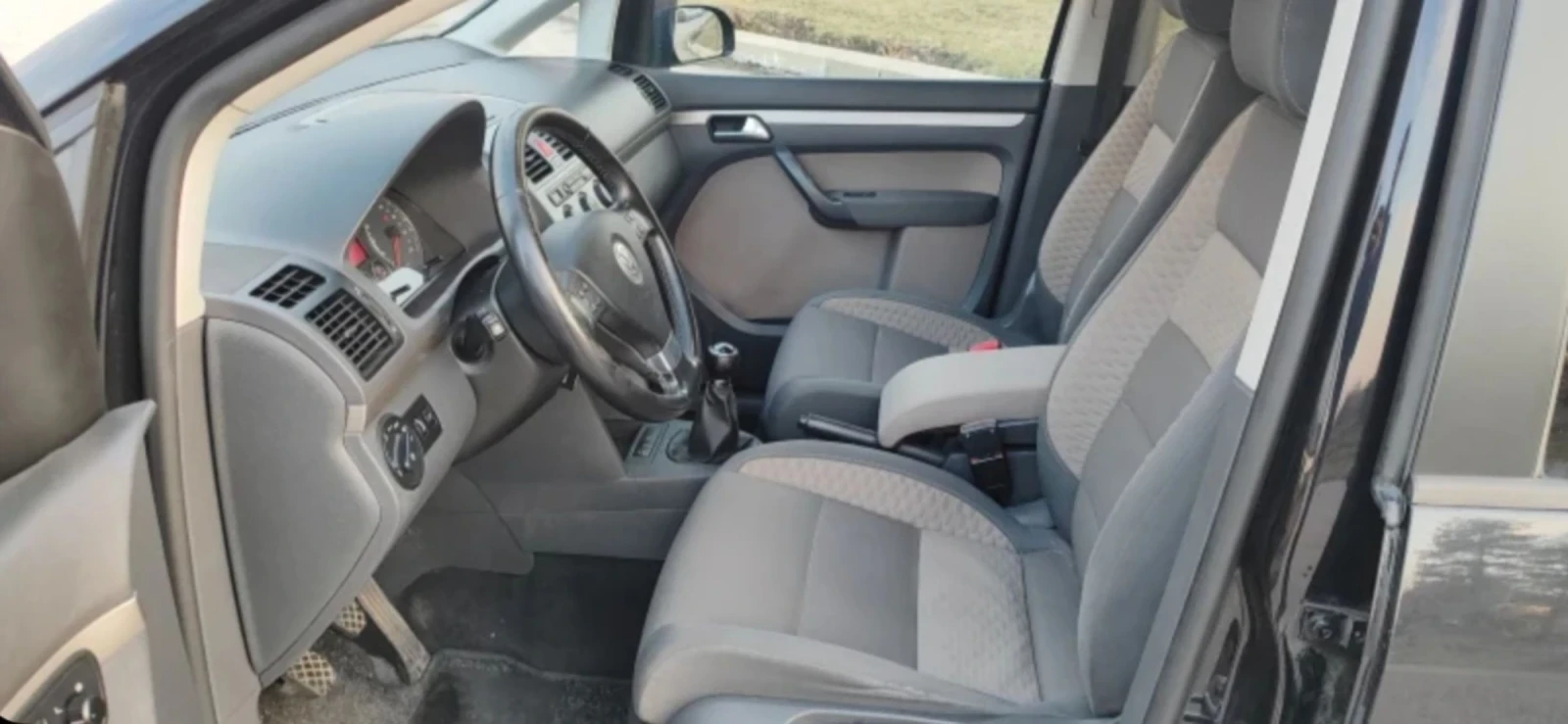 VW Touran Cross  - изображение 4