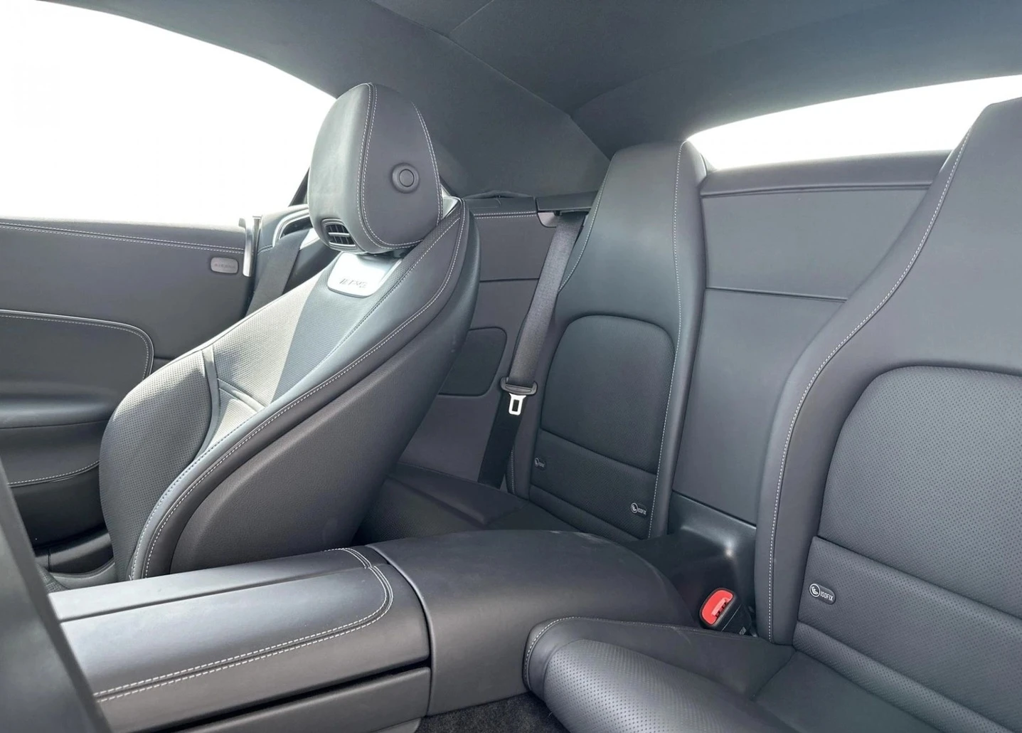 Mercedes-Benz SL 63 AMG 4MATIC+ Roadster - изображение 7