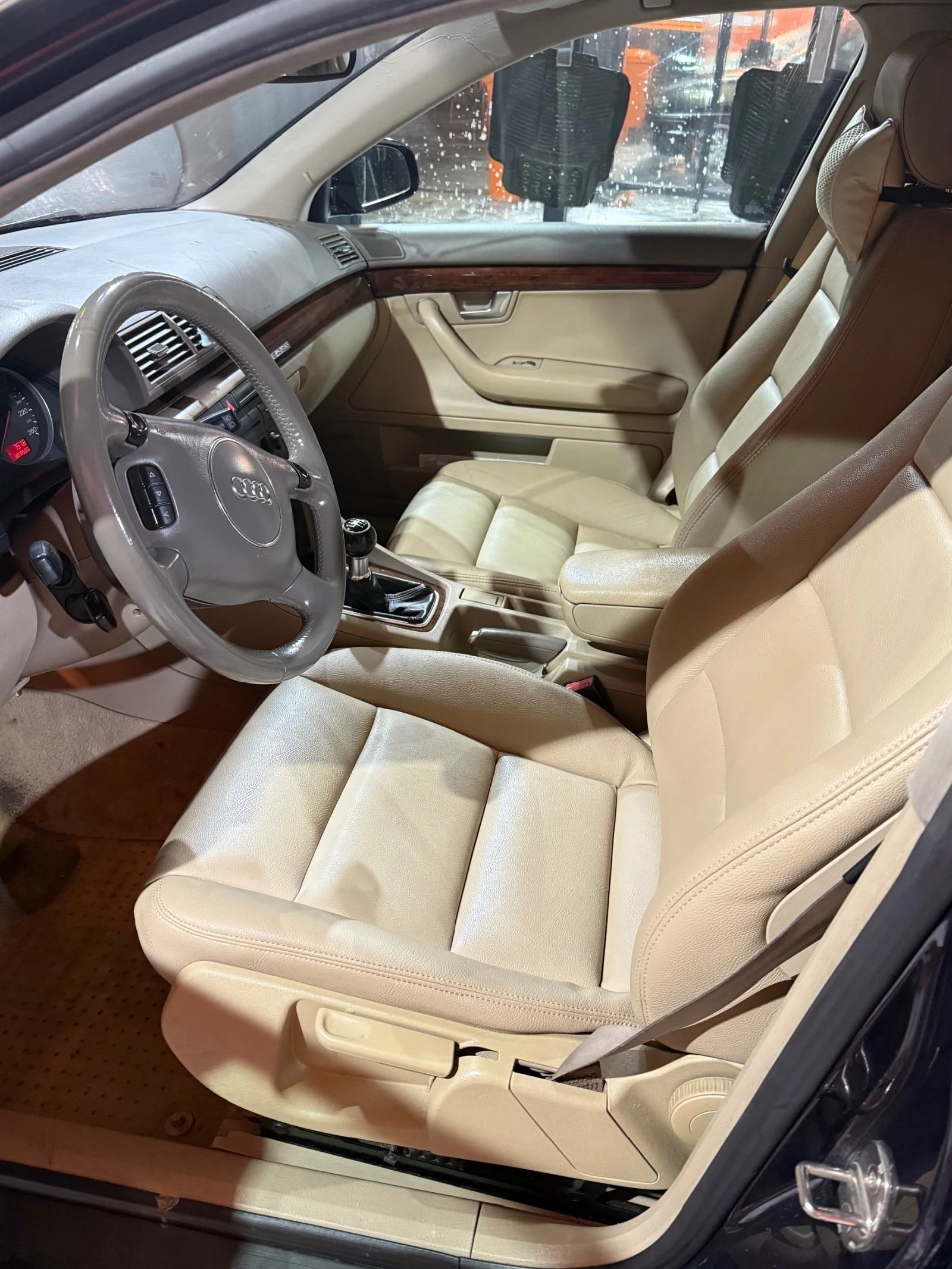 Audi A4 2.5 - изображение 6